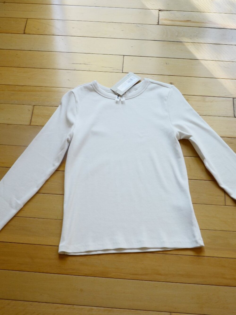 Pact Women's Cream Perfect Rib layering Long Sleeve Top Size S NWT